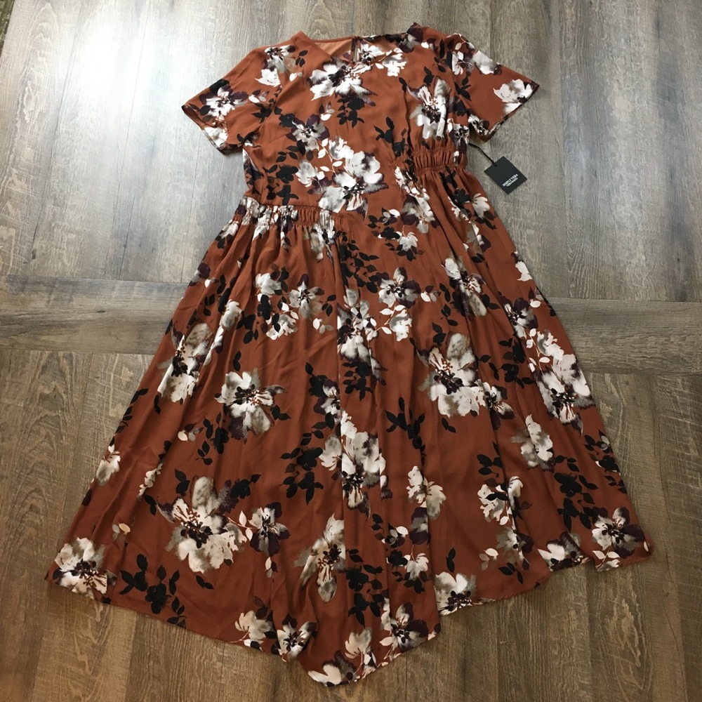 Simply Vera Asymmetrical Waist Floral Dress